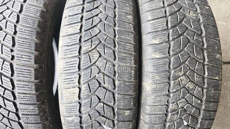 Firestone 205/60 R16 Zimska
