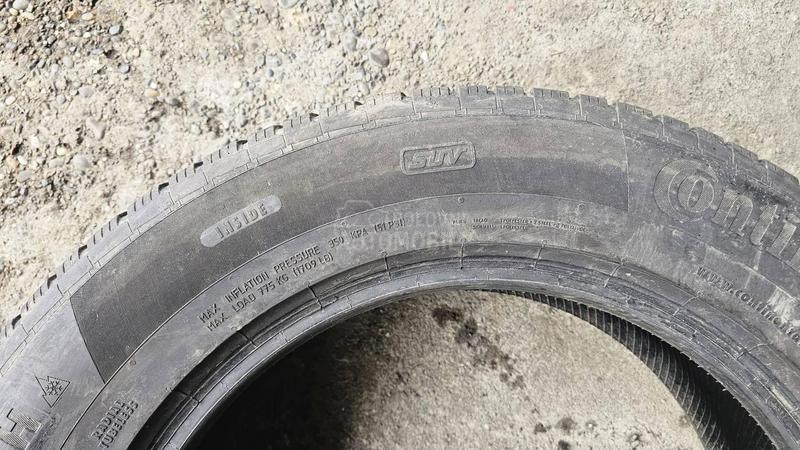 Continental 215/65 R17 Zimska