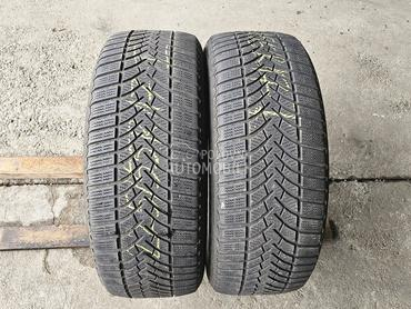 Semperit 225/55 R17 Zimska