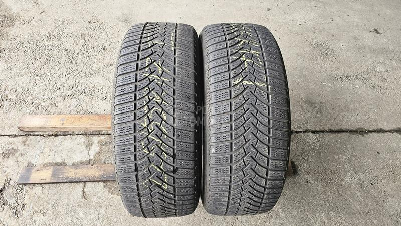 Semperit 225/55 R17 Zimska