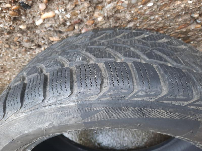 Bridgestone 225/50 R17 Zimska