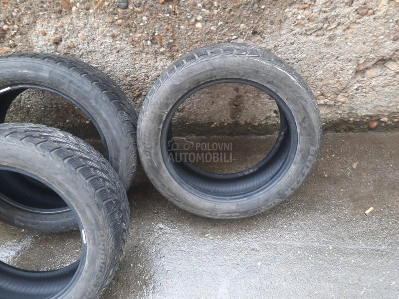 Bridgestone 225/50 R17 Zimska