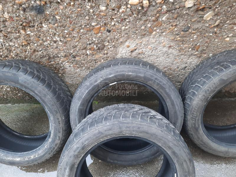 Bridgestone 225/50 R17 Zimska