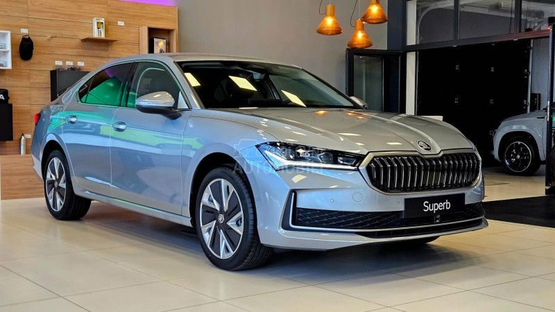 Škoda Superb Sel. DSG 4x4 LAGER