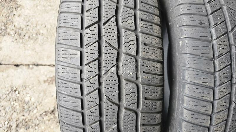 Continental 225/60 R17 Zimska