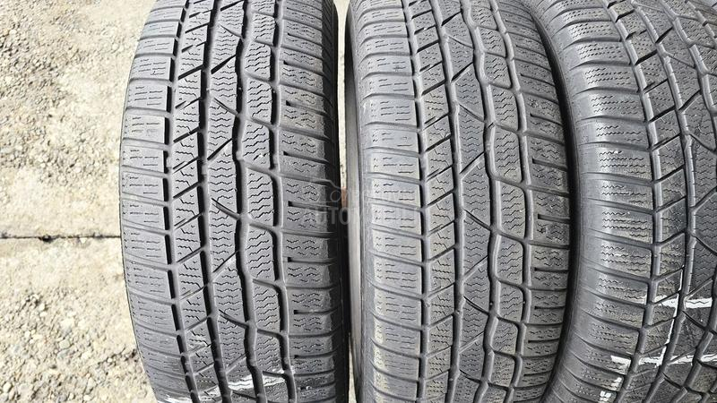 Continental 225/60 R17 Zimska