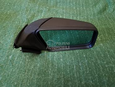 Desni retrovizor za Audi 100