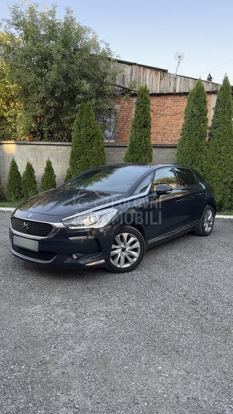 DS 5 2.0 BlueHDi