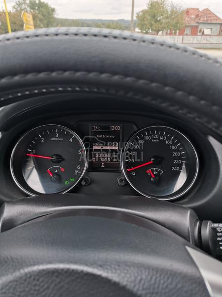 Nissan Qashqai 1.5 DCI