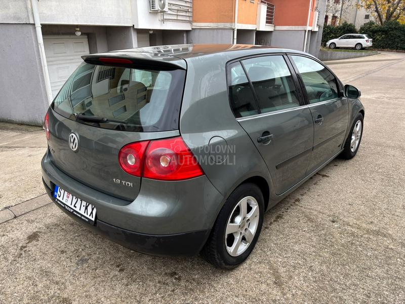 Volkswagen Golf 5 1.9TDI reg 77k.w