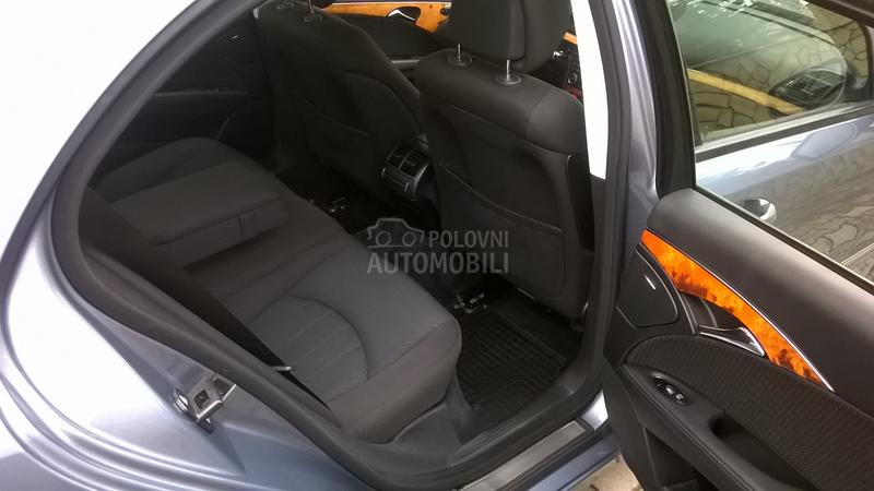 Mercedes Benz E 220 CDI ELEGANCE DEUTCH.