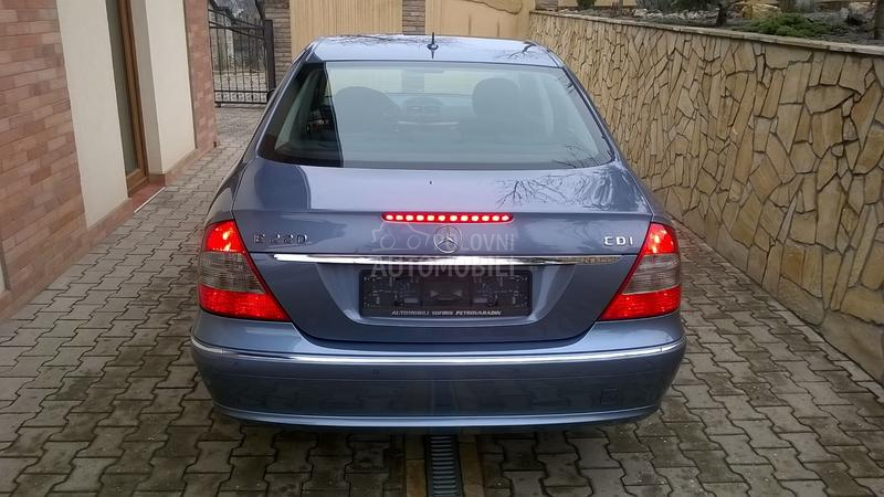 Mercedes Benz E 220 CDI ELEGANCE DEUTCH.