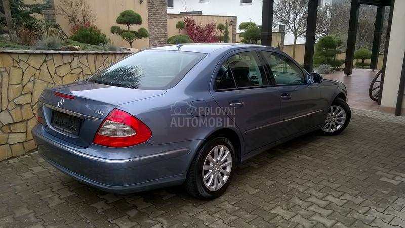 Mercedes Benz E 220 CDI ELEGANCE DEUTCH.