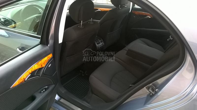 Mercedes Benz E 220 CDI ELEGANCE DEUTCH.