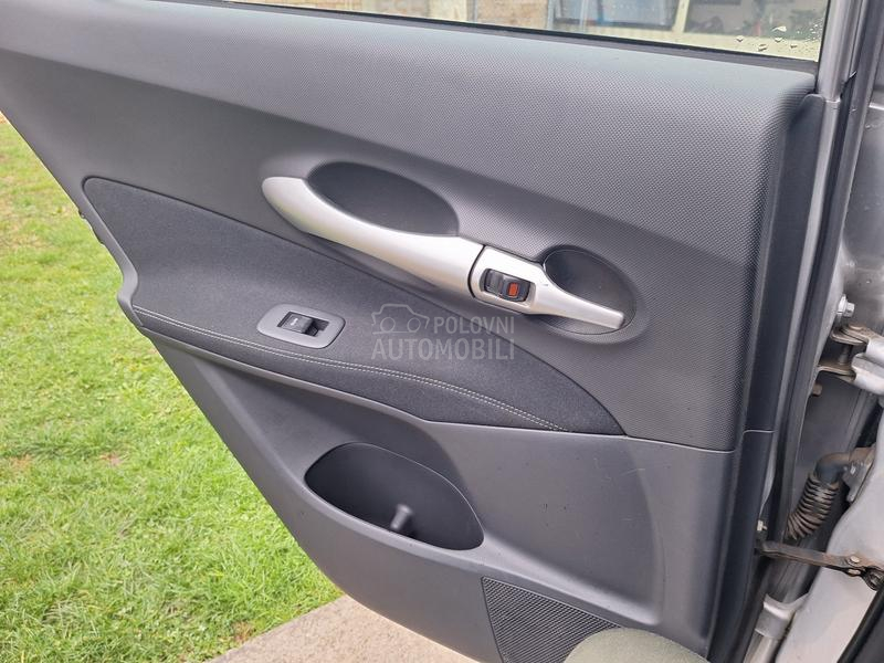 Toyota Auris restajling