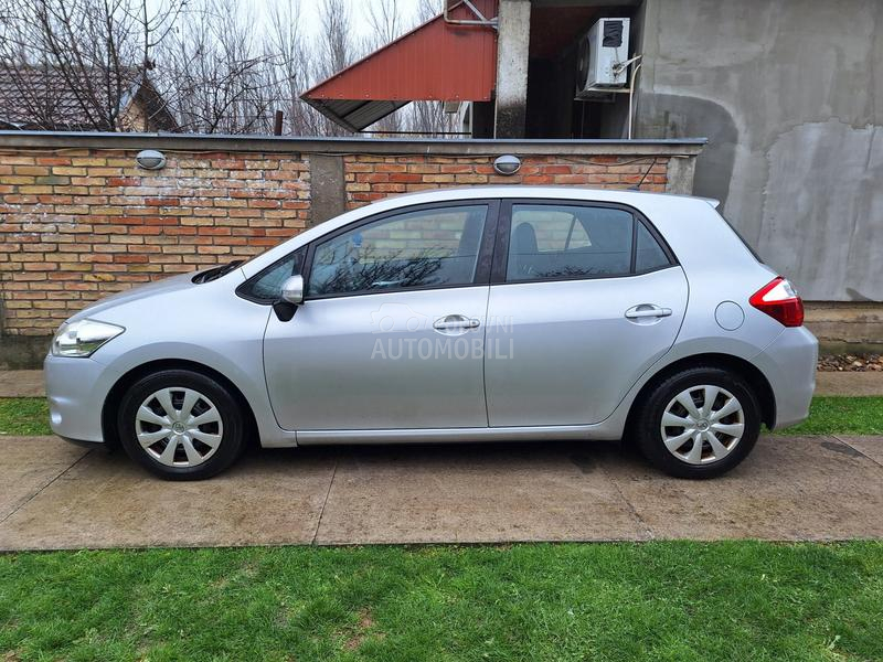 Toyota Auris restajling