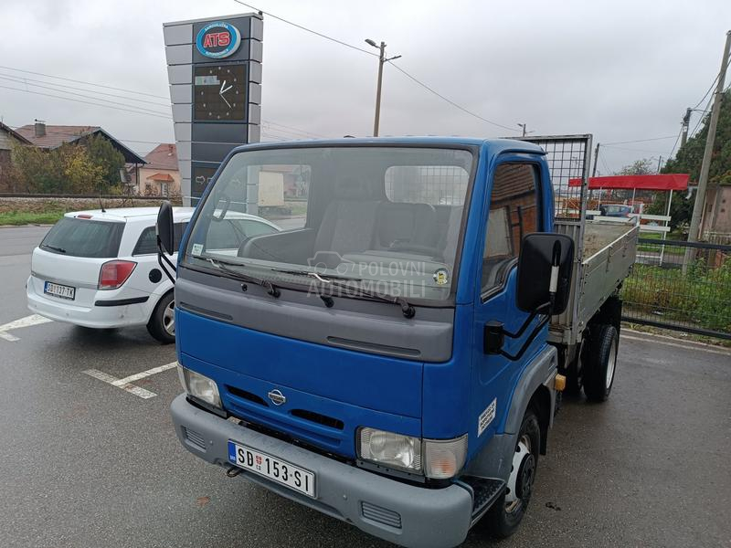 Nissan Cabstar