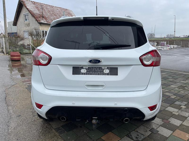 Ford Kuga 2.0 TDCI  ST