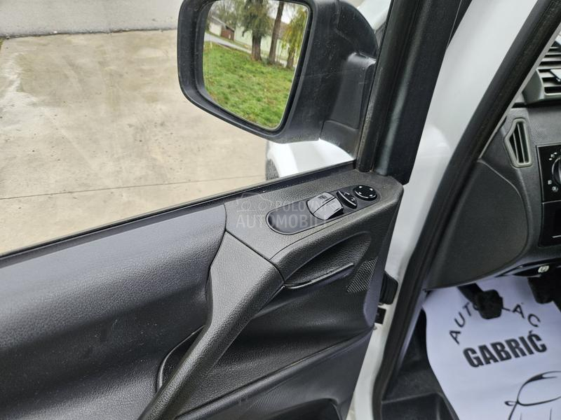 Mercedes Benz Vito 113 CDI LONG