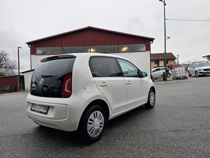 Volkswagen up! 