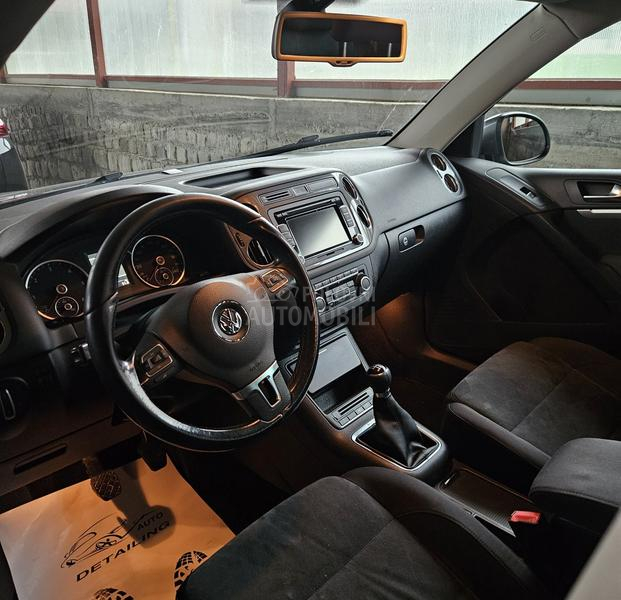 Volkswagen Tiguan HIGHLINE 4x4