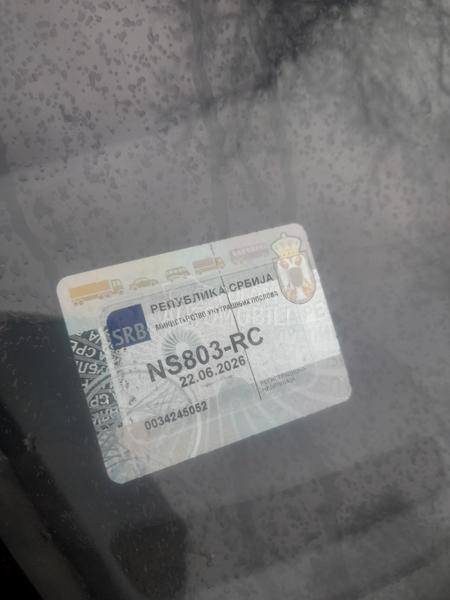 Daihatsu YRV 1.3 YRV