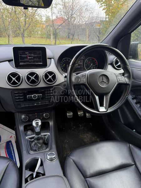 Mercedes Benz B Klasa w246 2018. god. -  kompletan auto u delovima