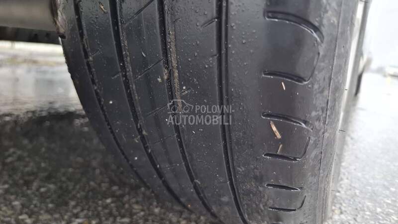 Volkswagen Golf 7 1.6tdi DSG Led