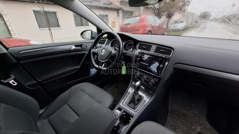 Volkswagen Golf 7 1.6tdi DSG Led