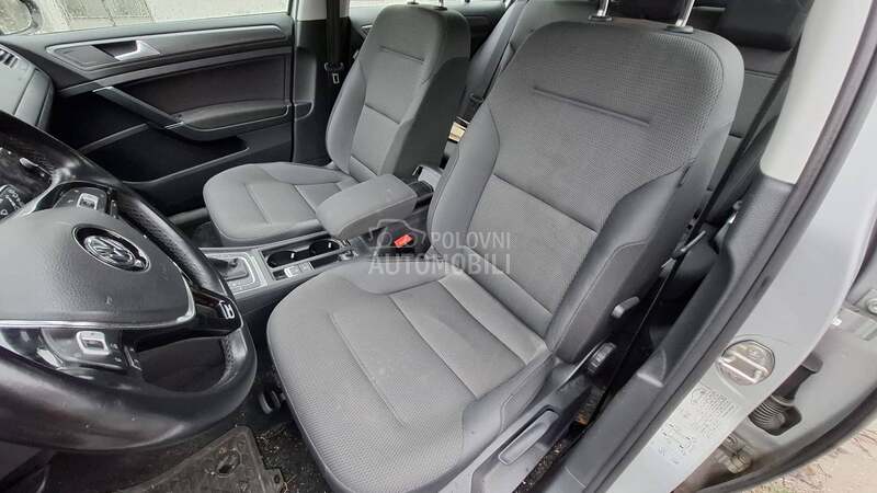 Volkswagen Golf 7 1.6tdi DSG Led