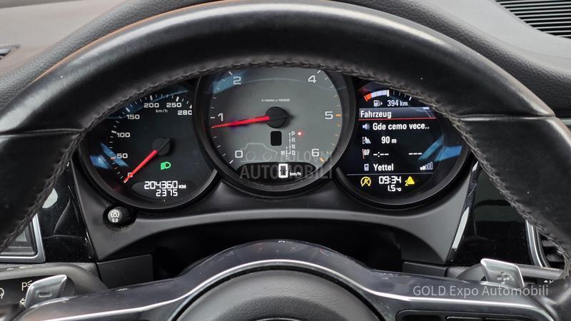 Porsche Macan 3.0 PLATINUM EDIT