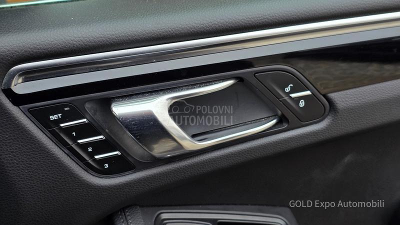 Porsche Macan 3.0 PLATINUM EDIT