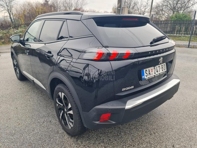 Peugeot 2008 ALLURE