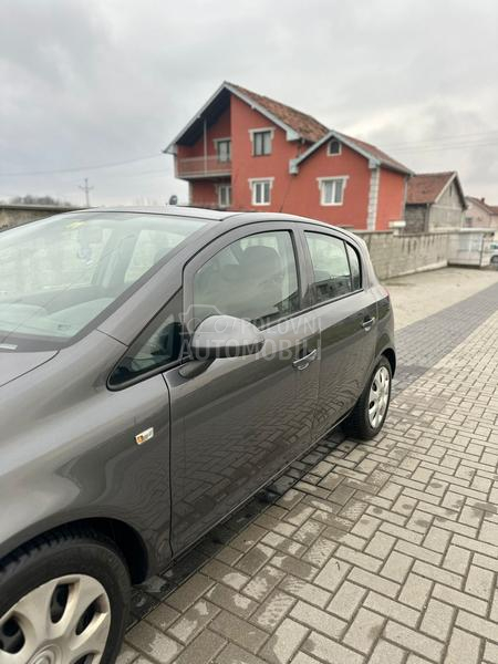 Opel Corsa D 