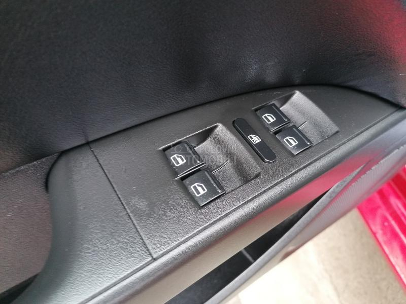 Seat Leon 2.0tdi STYLE LINE CH