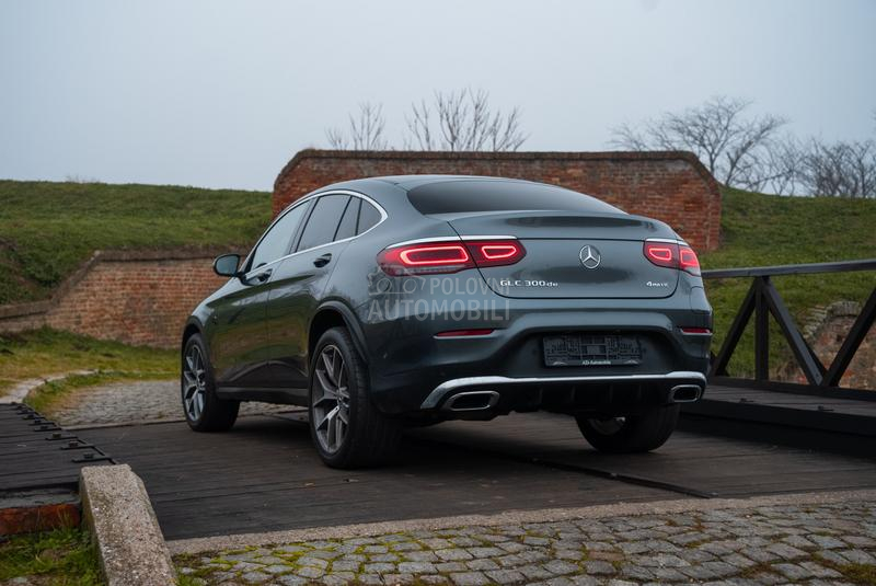 Mercedes Benz GLC 300 de/Coupe/AMG/VAZDUH