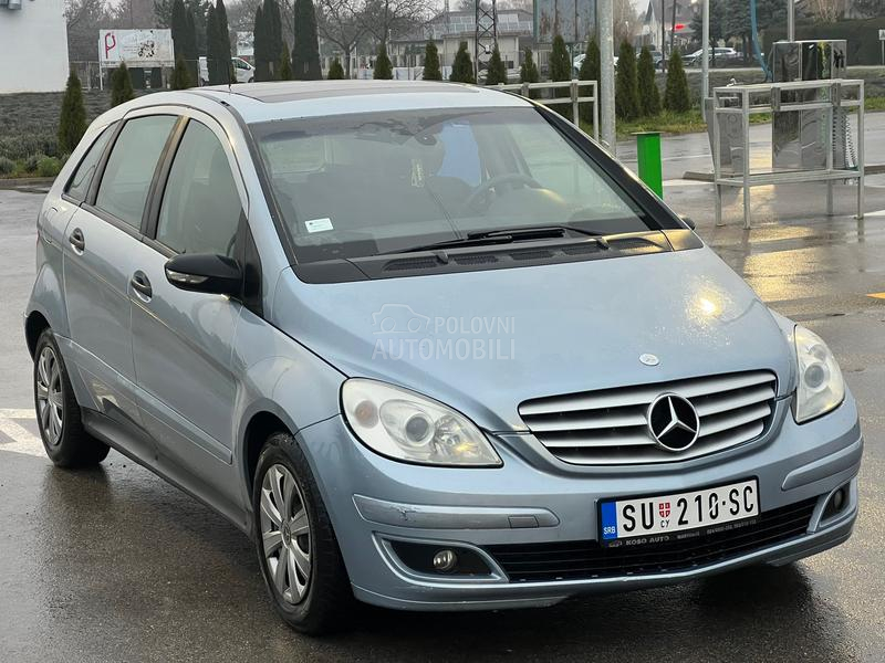 Mercedes Benz B 150 P.A.N.O.R.A.M.A