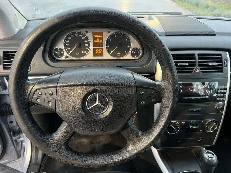 Mercedes Benz B 150 P.A.N.O.R.A.M.A