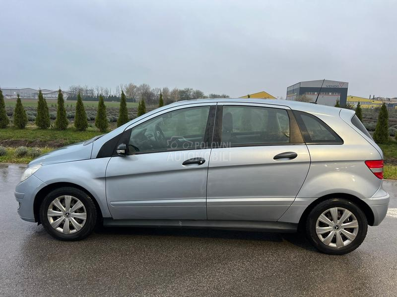 Mercedes Benz B 150 P.A.N.O.R.A.M.A