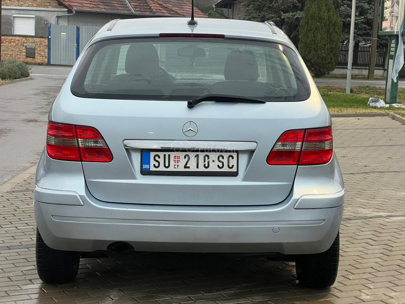 Mercedes Benz B 150 P.A.N.O.R.A.M.A