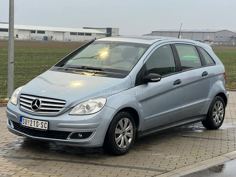 Mercedes Benz B 150 P.A.N.O.R.A.M.A