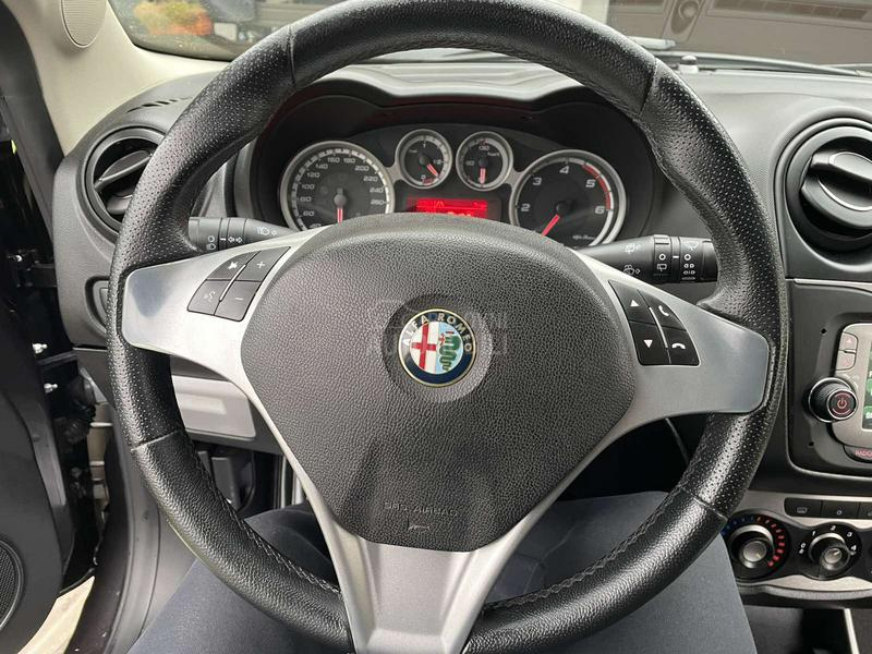 Alfa Romeo MiTo 1,3 mJET IZVANRED NA