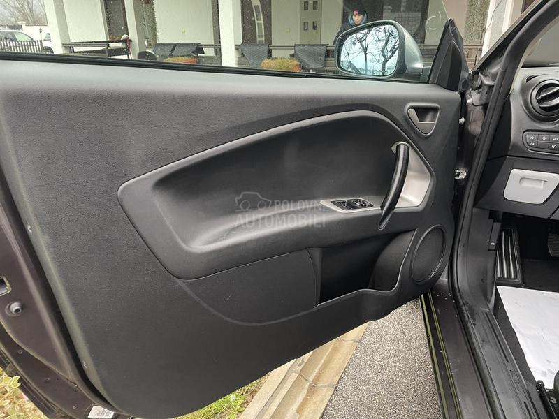 Alfa Romeo MiTo 1,3 mJET IZVANRED NA