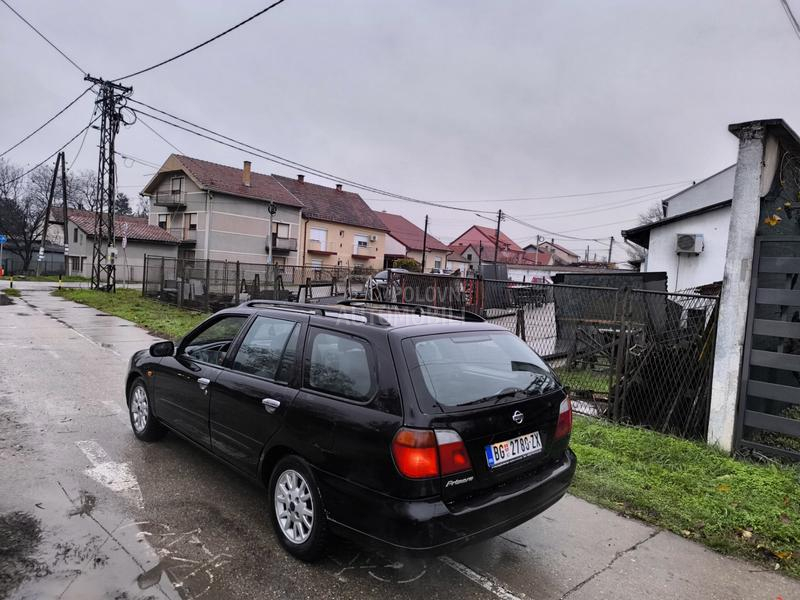 Nissan Primera 