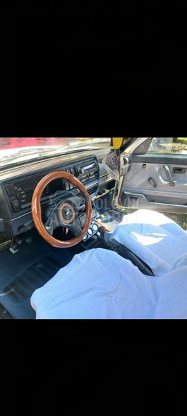 Volkswagen Golf 2 1.6