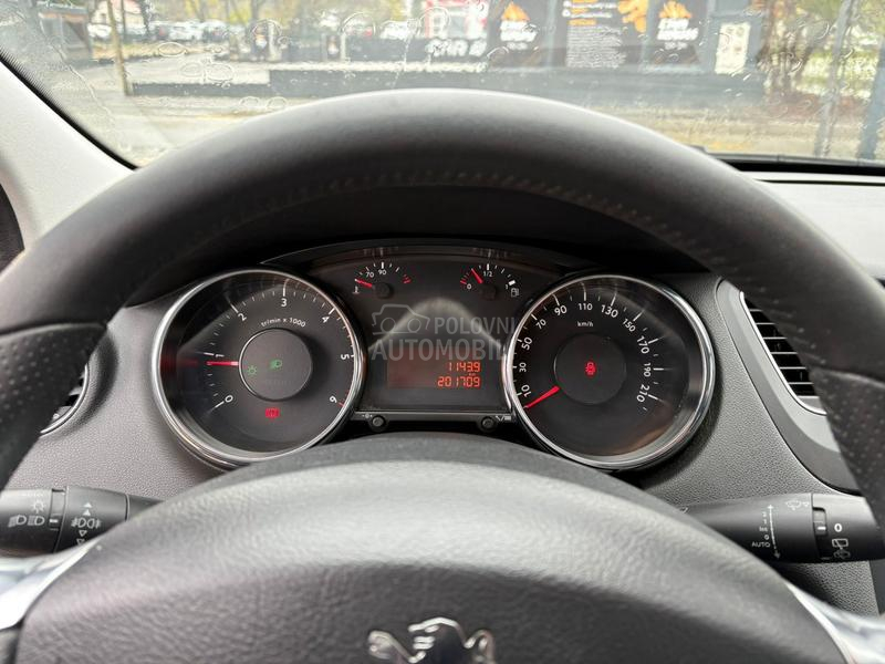 Peugeot 5008 NOV