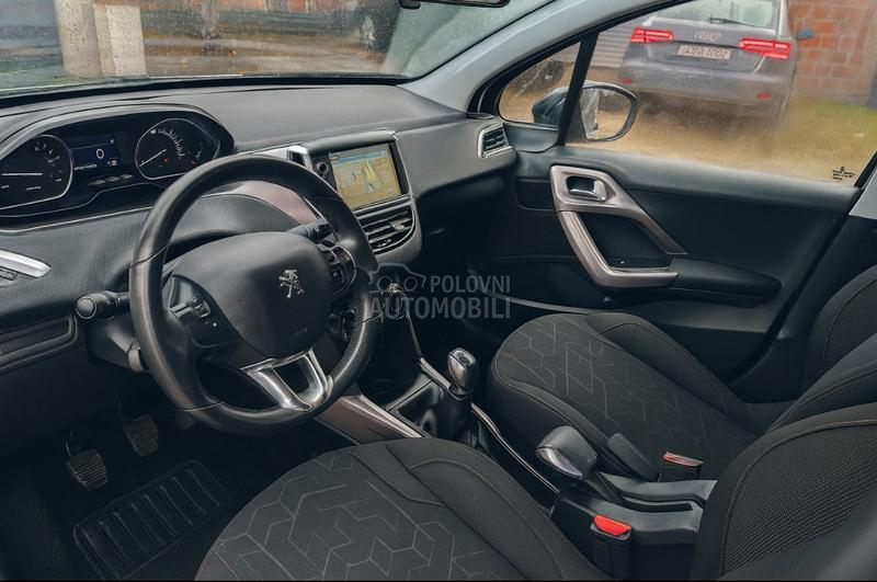 Peugeot 2008 1.6 e-Hdi