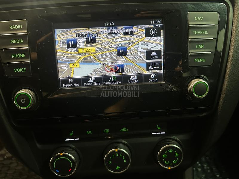 Škoda Octavia BI Xenon