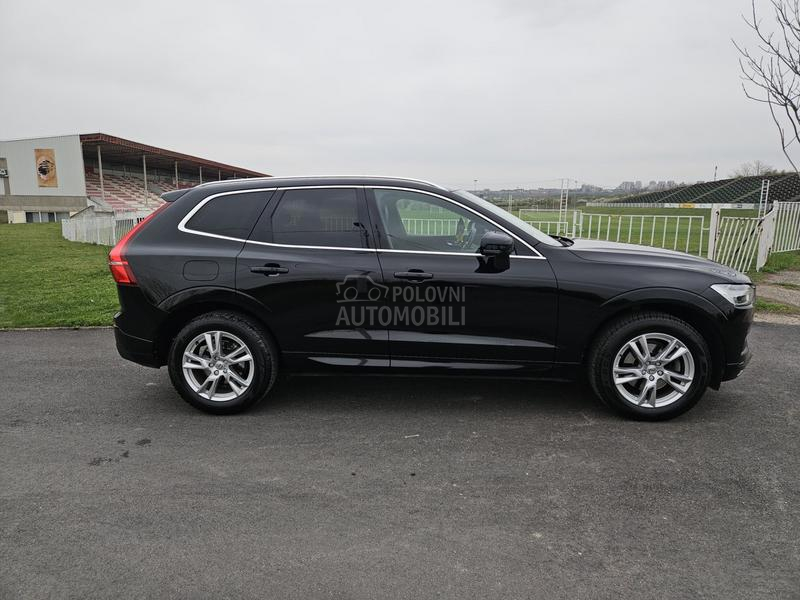 Volvo XC60 Momentum