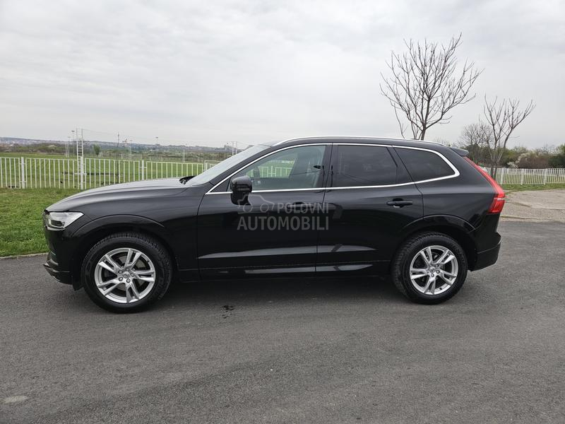 Volvo XC60 Momentum